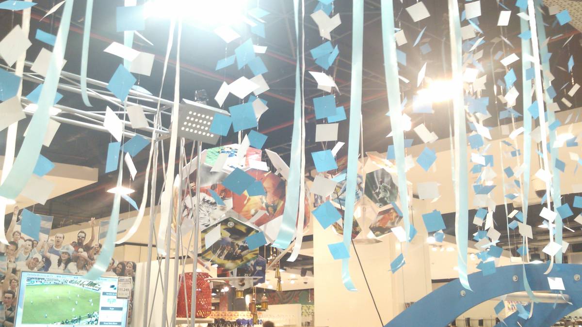 Ambientacion con papelitos